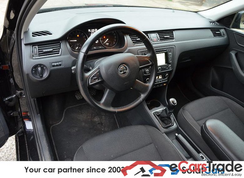 SKODA RAPID Ambition 1.6CR TDI 105Hp Navi Klima PDC... #6