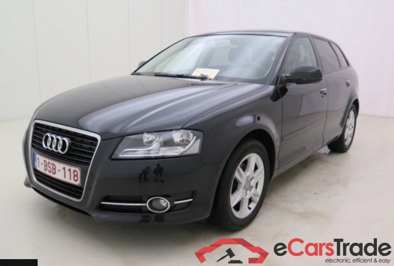 Audi A3 SPORTBACK ATTRACTION 1,6 TDI 105PK Leder Klima PDC...