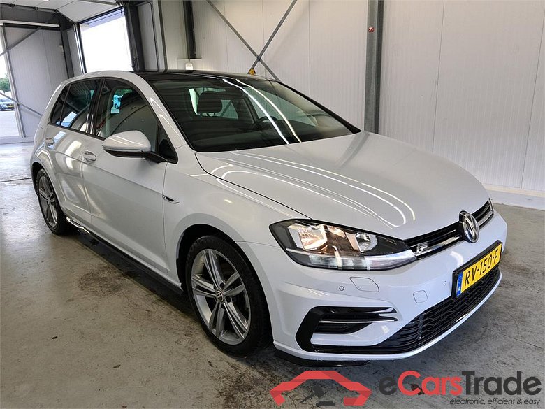 VOLKSWAGEN GOLF 1.6 TDI Highline #2
