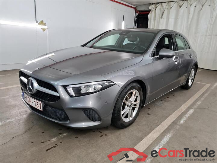 Mercedes A-Klasse CLASSE A DIESEL (W177) A 180 d Business Solution 85kw/116pk 5D/P I7