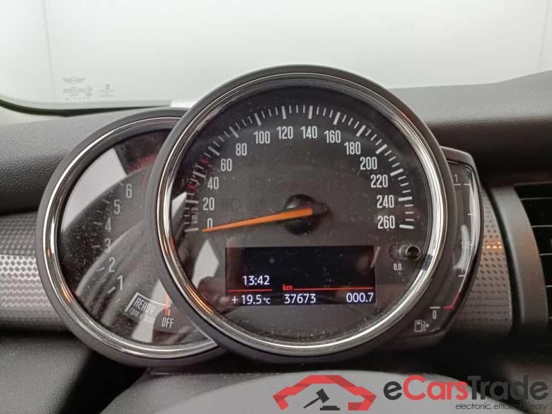 Mini 5 door 1.5i Cooper (100 kW) Aut. 5d (petrol) #6