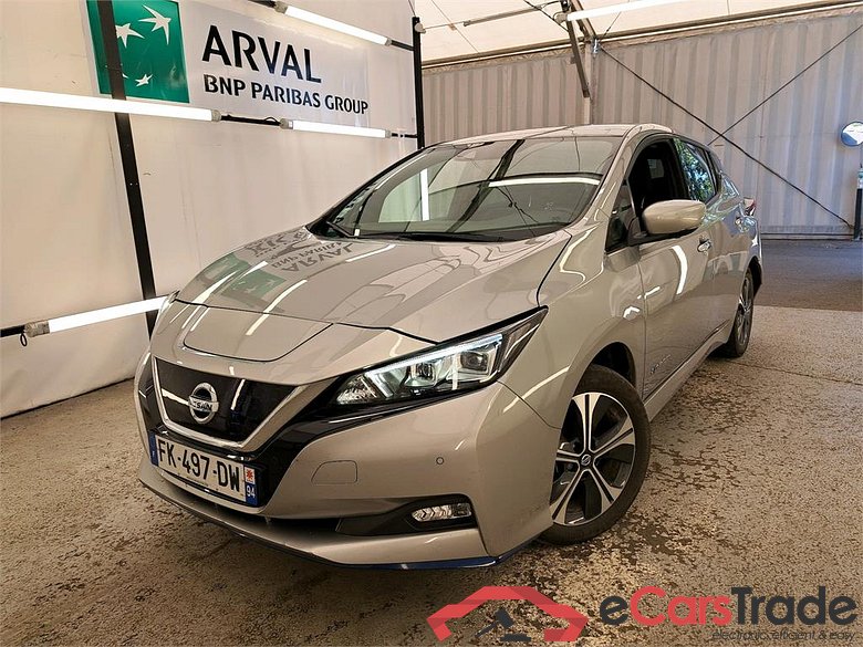 Nissan 215ch 3.ZERO e+ LEAF 215ch 3.ZERO e+ / CABLE PRESENT