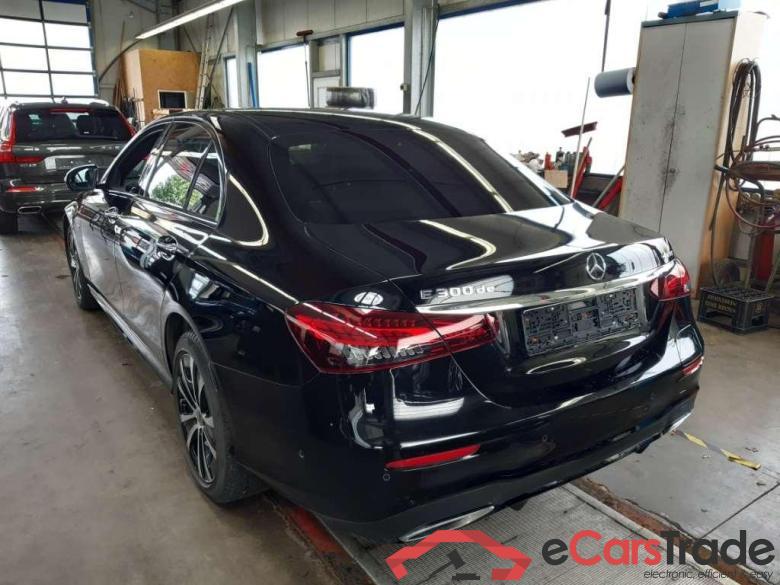 MERCEDES-BENZ E-klasse E 300 de 4MATIC Autom. #3