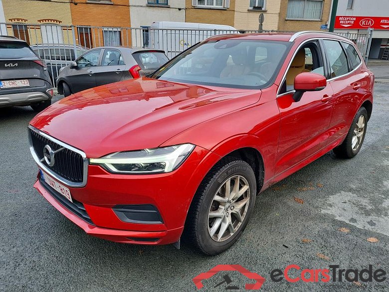 VOLVO XC60 DIESEL - 2017 2.0 D3 Momentum AdBlue (EU6d-TEMP) Sensus navigation  Family