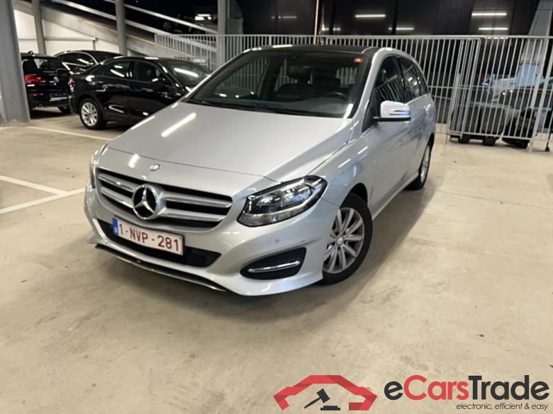 MERCEDES - B 180 122PK STYLE Pack Professional & TempoMat & Active Park & Pano Roof  * PETROL * #1