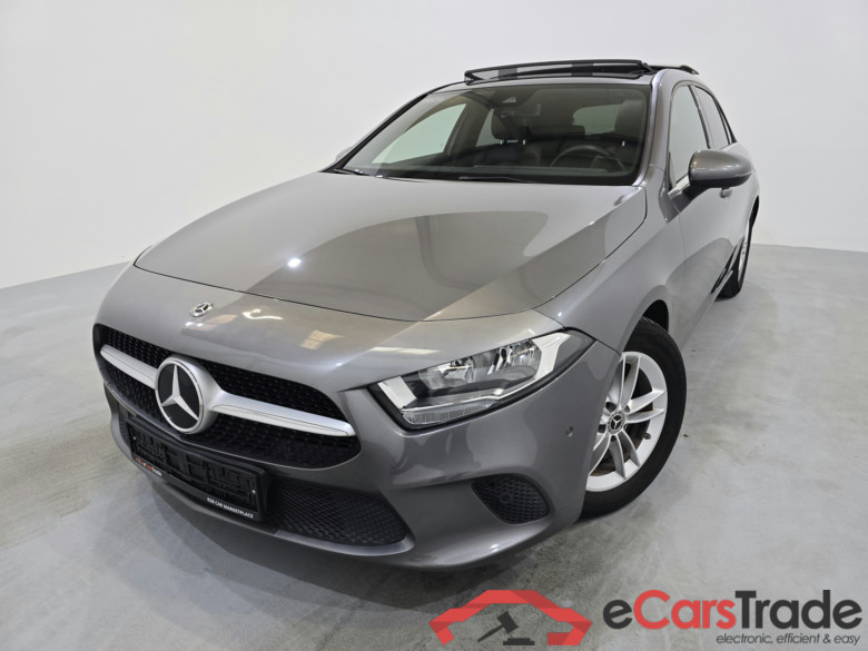 Mercedes A 180d Aut. Pano Widescreen Navi Sport-Leather KeylessGo Camera Klima PDC ... #1