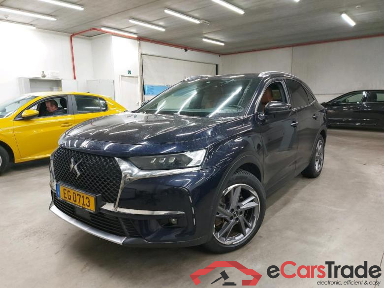 DS - DS  7 CROSSBACK E-Tense 300PK AT 4x4 Grand Chic Pack DS & Night Vision & Connect Pilot & DS Opera Alezan  * HYBRID *