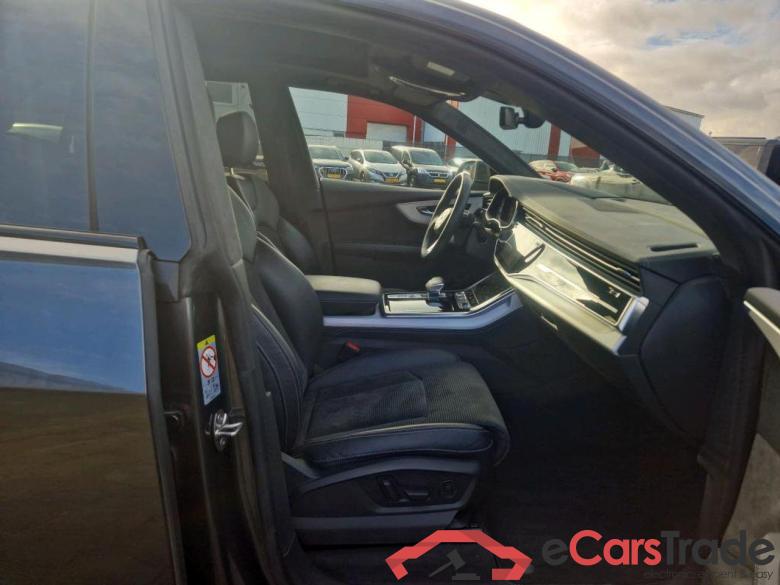 AUDI Q8 60 TFSI e quattro Pro Line S Competition #5