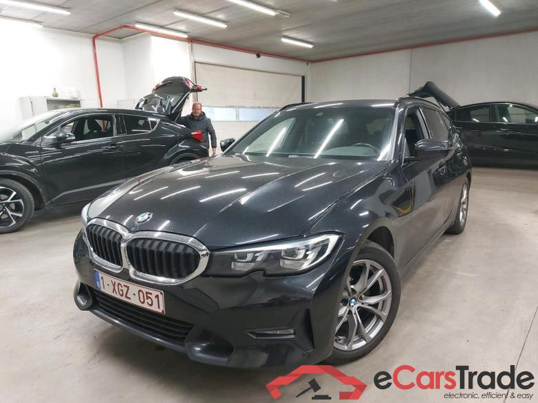 BMW - BMW 3 TOURING 318dA 136PK Sport Pack Business With Heated Seats & PDC Front & Rear