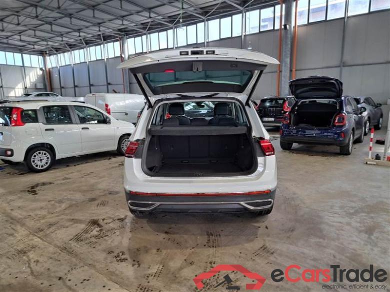 Volkswagen 15TSI VOLKSWAGEN TIGUAN / 2020 / 5P / SUV 1.5 TSI ACT ELEGANCE DSG #5