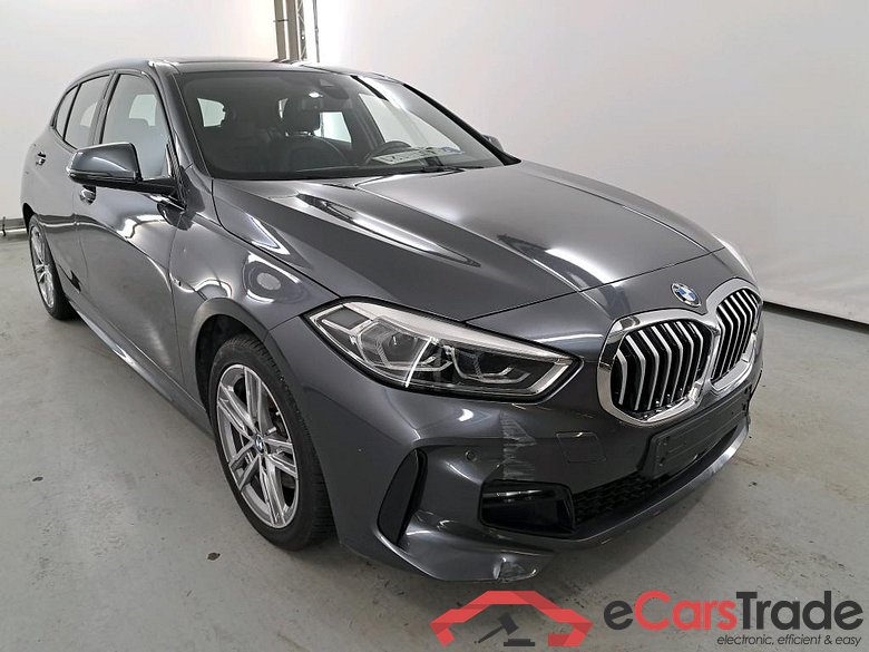 BMW 1 SERIES HATCH 1.5 116DA (85KW) Business Model M Sport Light Storage #3