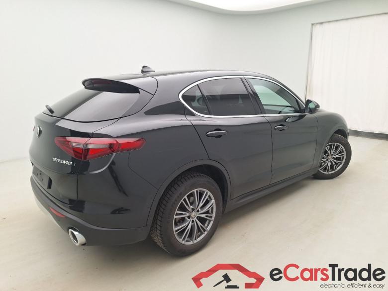 Alfa Romeo Stelvio 2.2d Aut. LED-Xenon Navi 1/2 Sport-Leather KeylessGo Camera Klima PDC ... #3