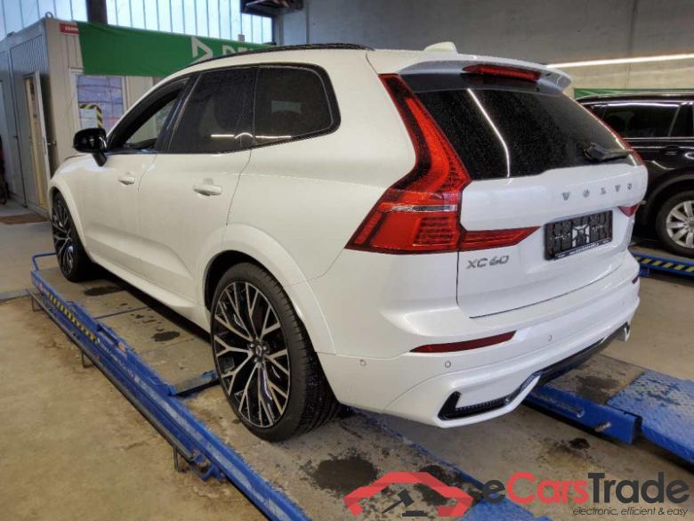 Volvo XC60 (03.2017->) DE - SUV5 B5 (Benzin) 2WD EU6d, R-Design Mild-Hybrid (EURO 6d), (Facelift) 2021 - 2022 #4