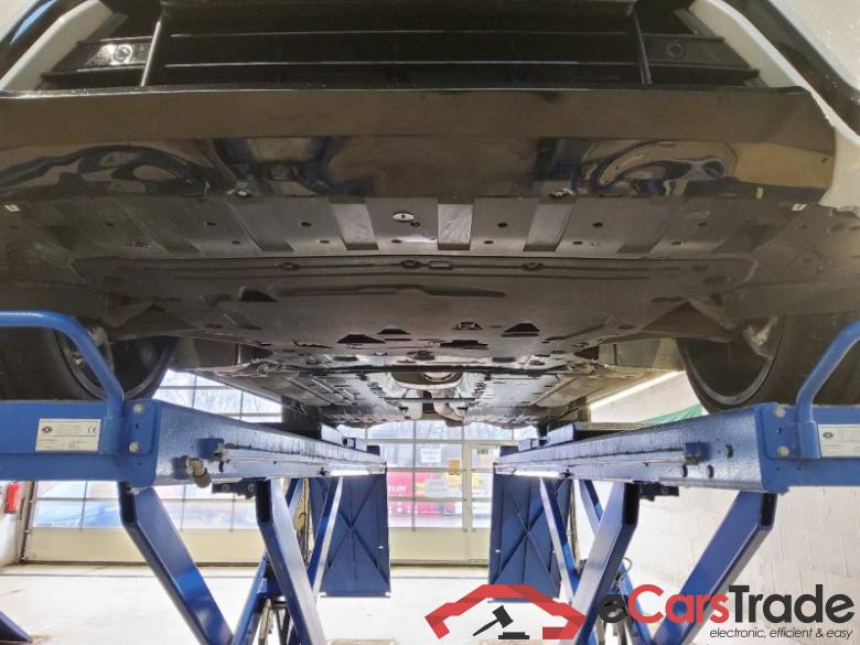 Volvo XC60 (03.2017->) DE - SUV5 B5 (Benzin) 2WD EU6d, R-Design Mild-Hybrid (EURO 6d), (Facelift) 2021 - 2022 #5