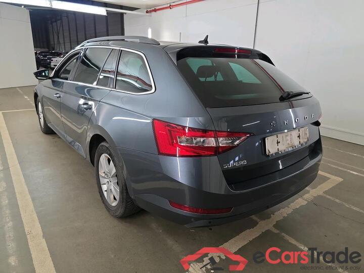 Skoda Superb Combi Superb Combi 2.0 CRTDI DSG7 Ambition 110kW/150pk  5D/P Auto-7 #3