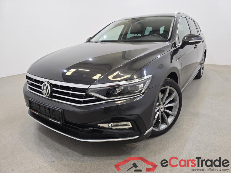 Volkswagen Passat Variant Facelift 1.6 TDI R-Line Aut. LED-Matrix Ambient Navi 1/2 Sport-Leather-Alcantara KeylessGo Camera Klima PDC ...