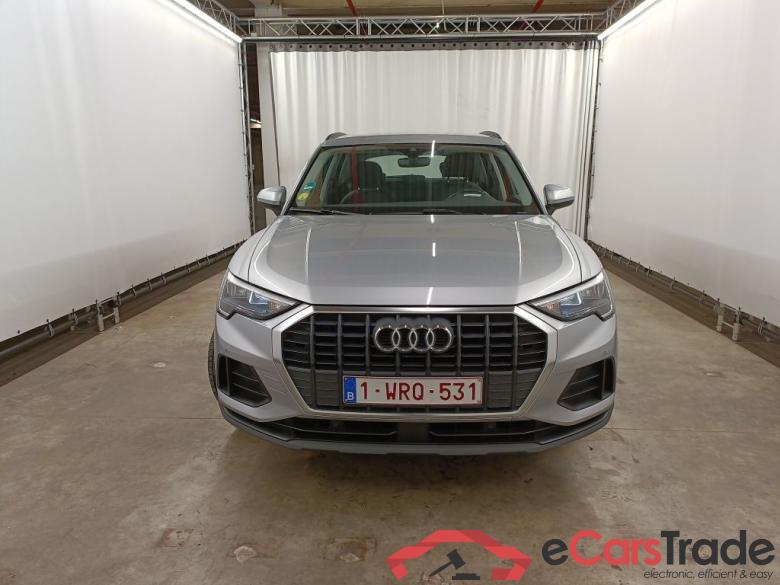 Audi Q3 35 TDI S Tronic Business Edition 5d #1