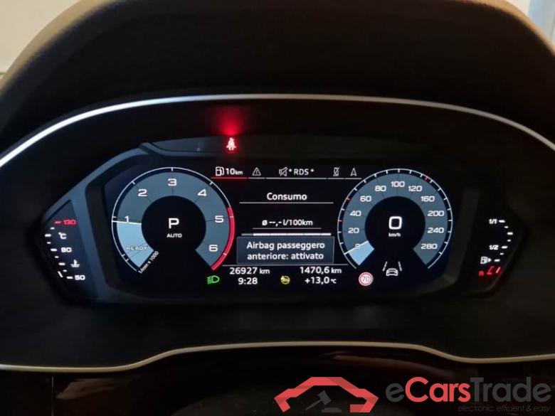 Audi 22 AUDI Q3 SPORTBACK / 2019 / 5P / SUV 35 TDI QUATTRO S TRONIC S LINE EDITION #4