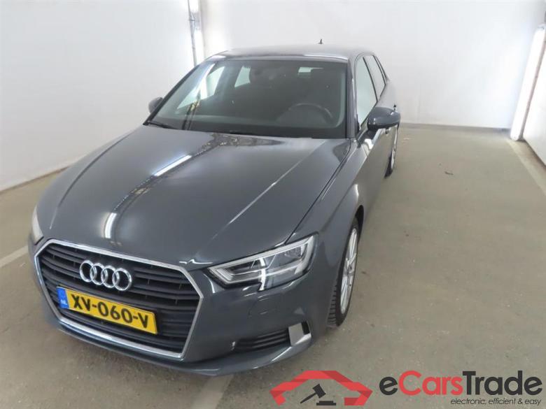 AUDI A3 SPORTBACK 30 TFSI Sp. L. Ed. #1
