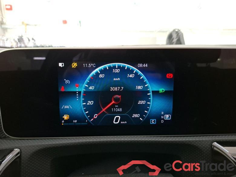 Mercedes A 200 d Progressive Line 8G-DCT MERCEDES-BENZ Classe A Compact / 2018 / 5P / Berline A 200 d Progressive Line 8G-DCT #6