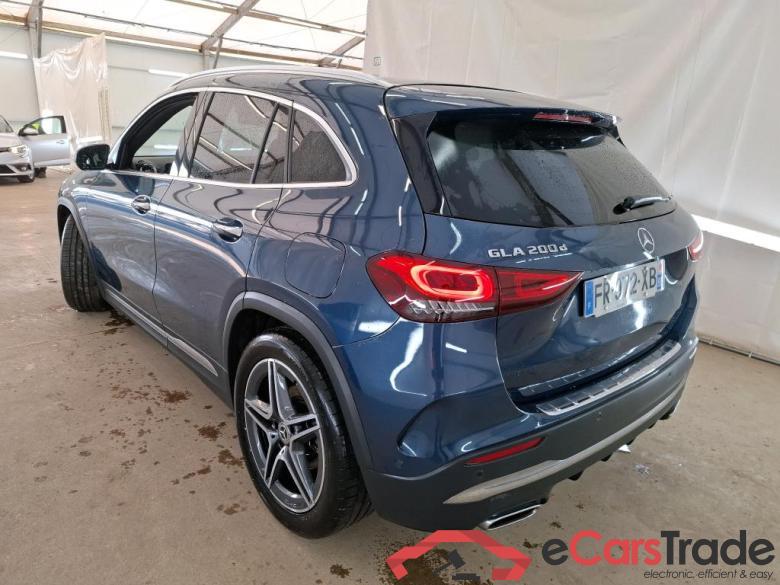 Mercedes 2.0 GLA 200 D AMG LINE DCT MERCEDES-BENZ GLA / 2020 / 5P / SUV 2.0 GLA 200 D AMG LINE DCT #2