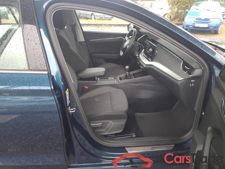 Skoda  Octavia Combi (NX3)(2020) Oct.Combi 1.5TSI 110 Style #6