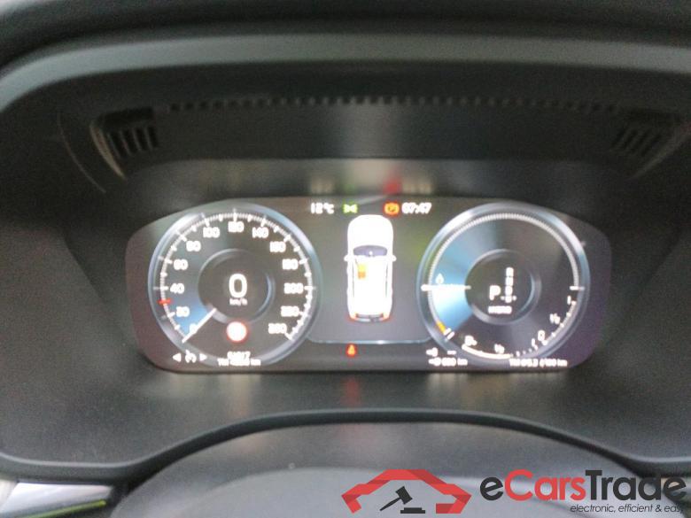 Volvo 2.0 T6 AWD Recharge R-Design Auto VOLVO XC60 / 2017 / 5P / todoterreno 2.0 T6 AWD Recharge R-Design Auto #3