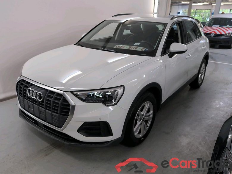 AUDI Q3 2.0 35 TDI S TRONIC BUSINESS EDITION #1