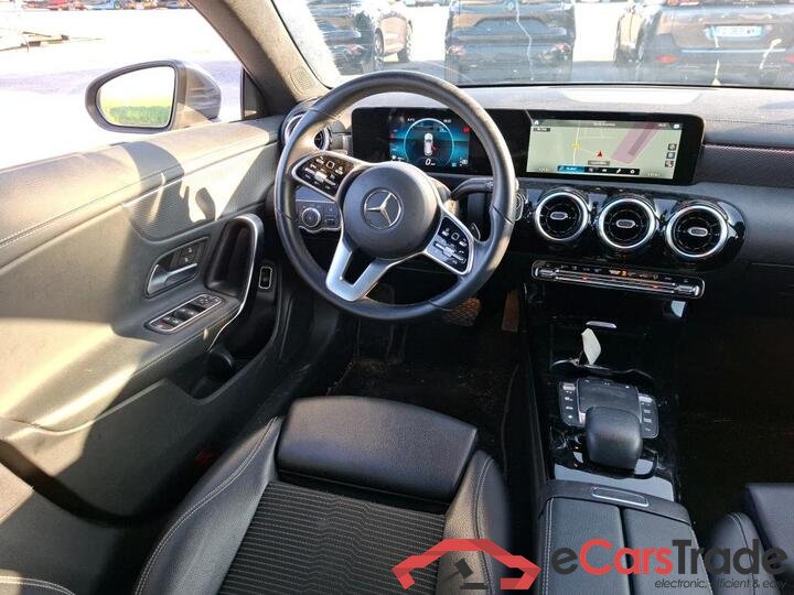 Mercedes CLA 200d SB Aut. LED-Xenon Widescreen Navi 1/2 Sport-Leather KeylessGo Camera Klima PDC ... #5
