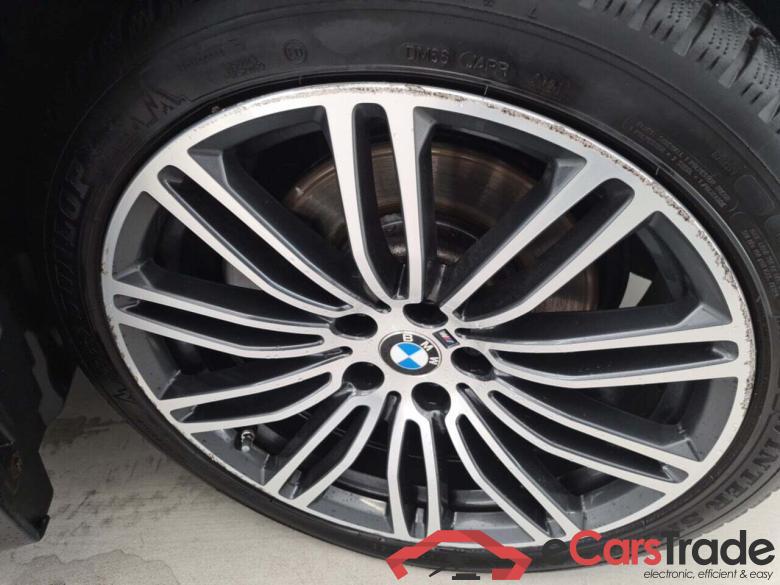 BMW 5 SERIE BERLINE 2.0 520D XDRIVE AUT M-SPORT #6