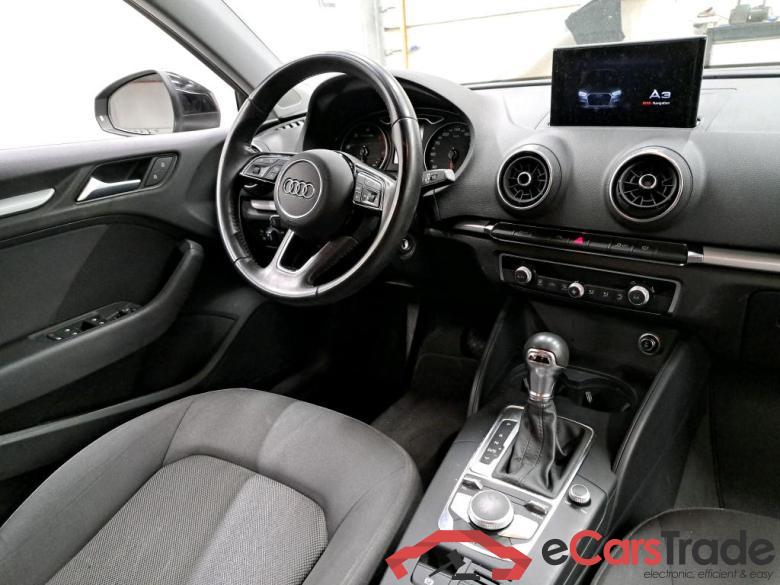 Audi A3 Sportback 1.6 30 TDi Aut. Xenon Navi Klima PDC ... #3