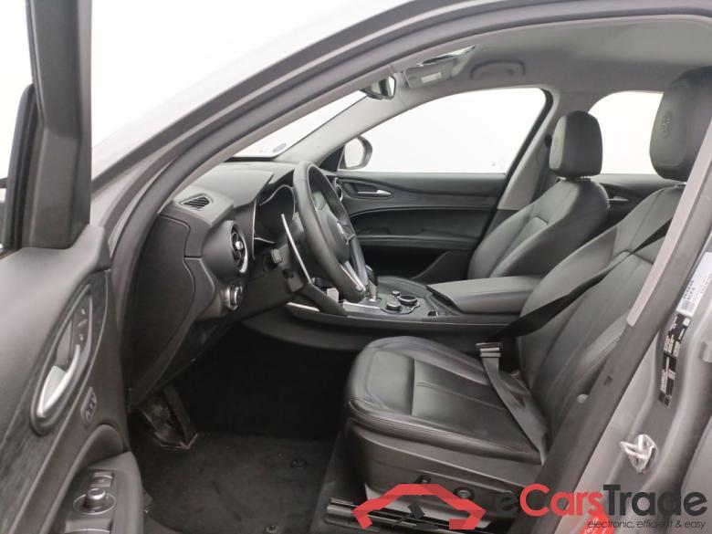 ALFA ROMEO STELVIO 2.0 T 280 AWD Super (EU6d) 5d Auto #6