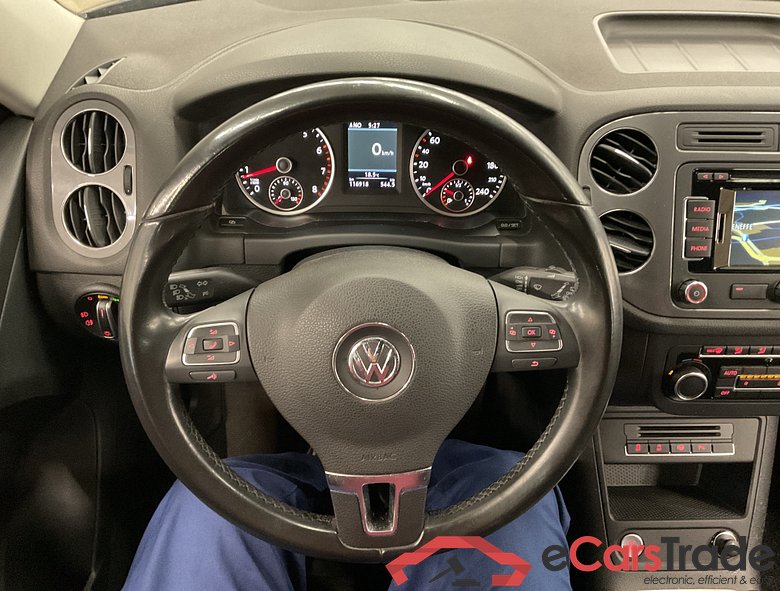 VOLKSWAGEN Tiguan Tiguan Sport & Style BM Tech. 1.4 l TSI 90 kW (122 PS) 6-speed #3