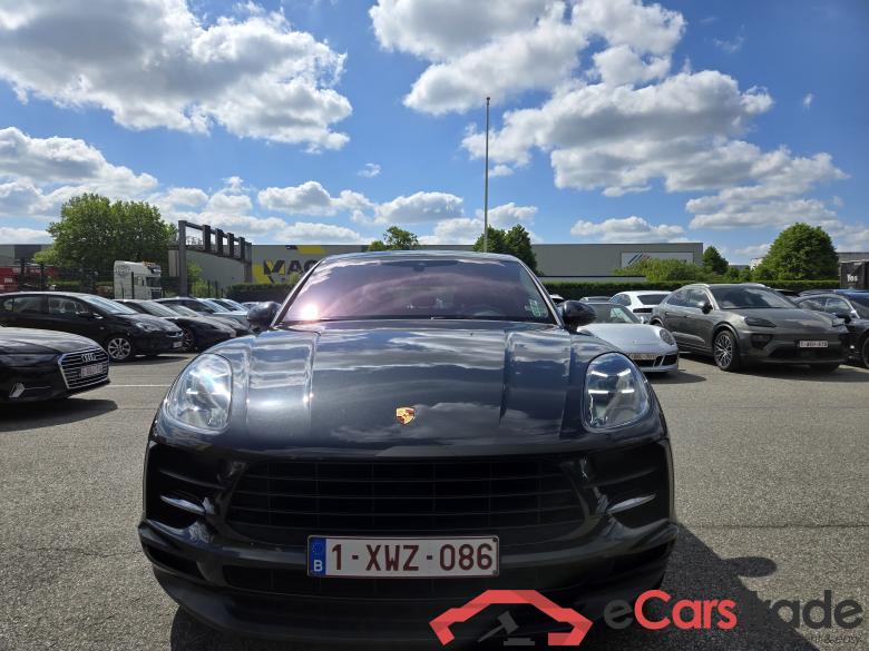 PORSCHE Macan Macan (MY20) #3