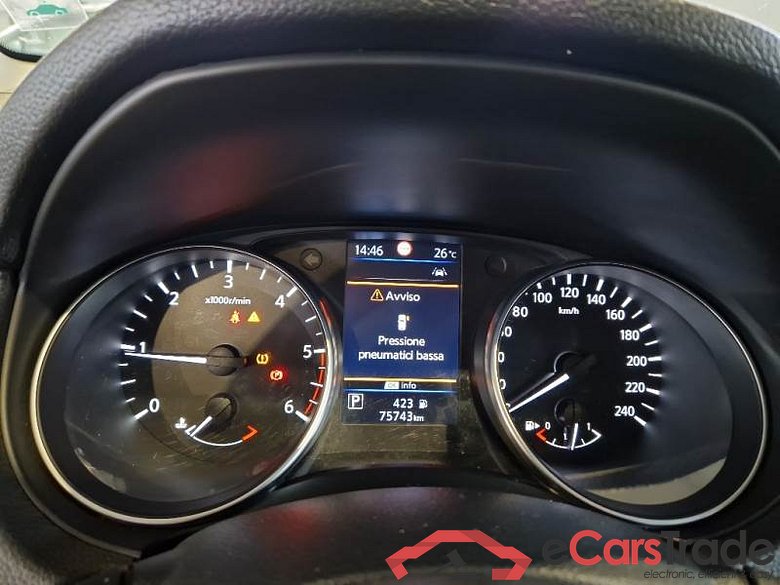 Nissan 15DCT NISSAN QASHQAI / 2017 / 5P / CROSSOVER 1.5 DCI 115 BUSINESS DCT #4