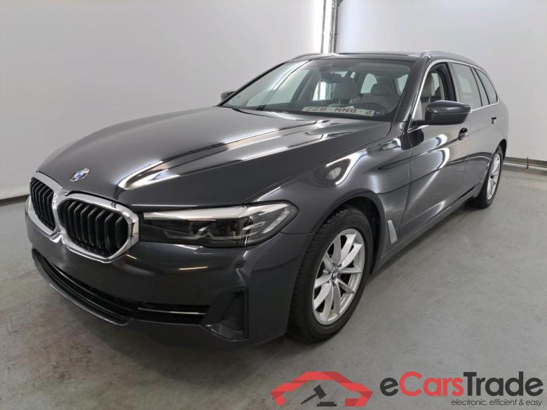 BMW 5 SERIES TOURING 2.0 520D 120KW TOURING AUTO Business Driving Assistant #1
