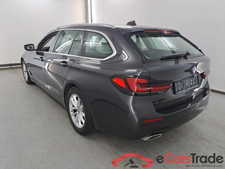 BMW 5 SERIES TOURING 2.0 520D 120KW TOURING AUTO Business Driving Assistant #3