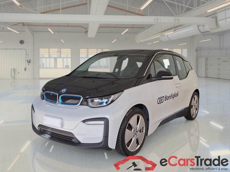 BMW 10 BMW I3 / 2017 / 5P / BERLINA AUTOMATIC 120 AH ADVANTAGE