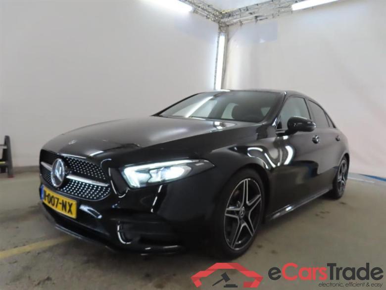 MERCEDES-BENZ A-KLASSE 200 Bns Sol. AMG #1