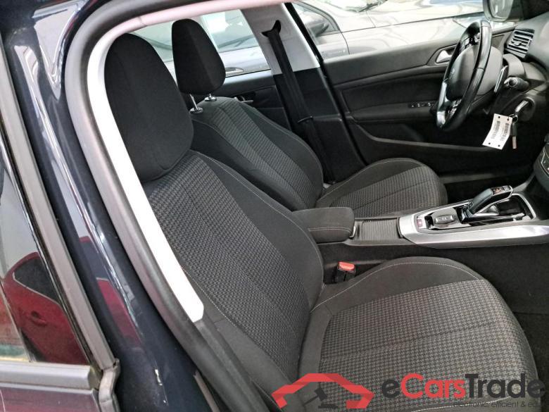 Peugeot Puretech 130 EAT6 ACTIVE BUSINE 308 / 2017 / 5P / Berline Puretech 130 EAT6 ACTIVE BUSINE (Ex 125V) / VH SUR PARC #6