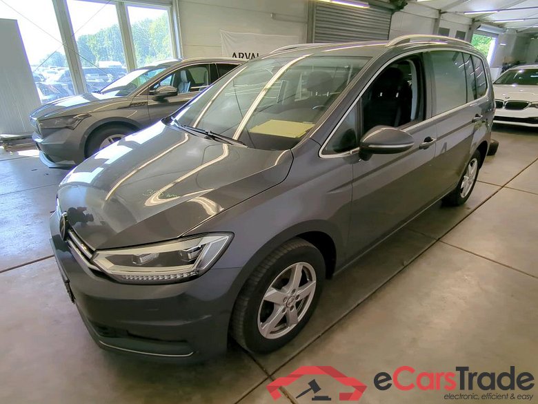 Volkswagen Touran ´15 Touran Highline BMT/Start-Stopp 2.0 TDI 110KW AT7 E6d #1
