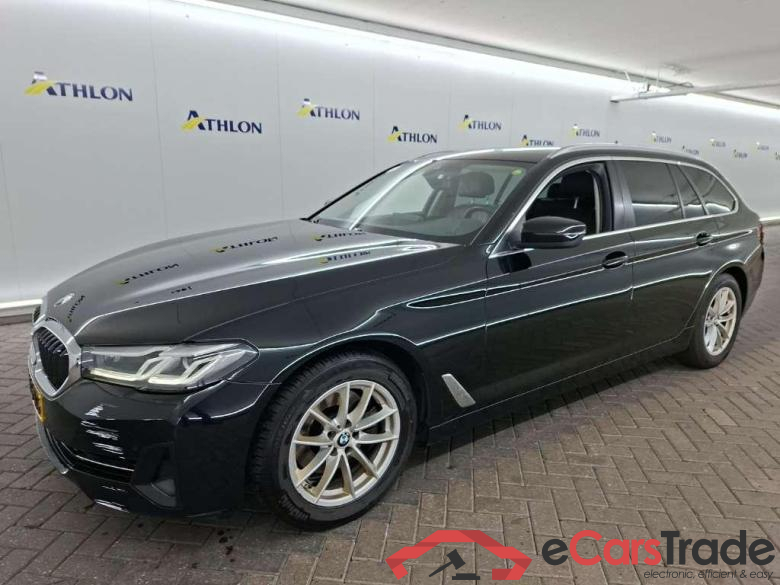 BMW 5-serie Touring 520iA 5D 135kW