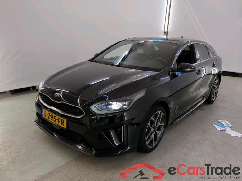 Kia ProCeed FL'21 Kia ProCeed 1.5 T-GDi GT-PlusLine glazen dak 5d #1