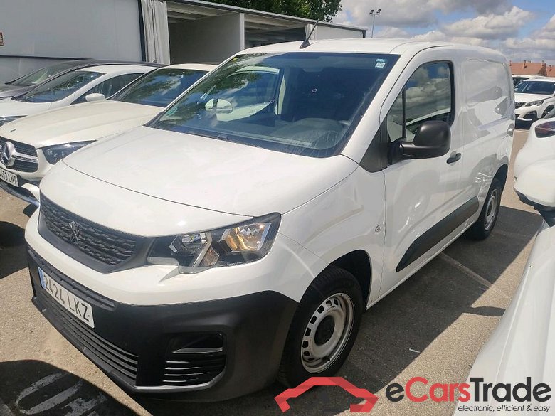Peugeot Pro Standard 600kg BlueHDi 73kW (AC) PEUGEOT Partner / 2018 / 3P / furgón derivado de turismo Pro Standard 600kg BlueHDi 73kW (AC)