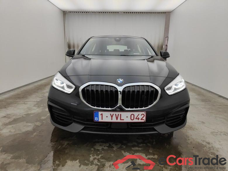 BMW 1 Reeks Hatch 116dA (85 kW) 5d