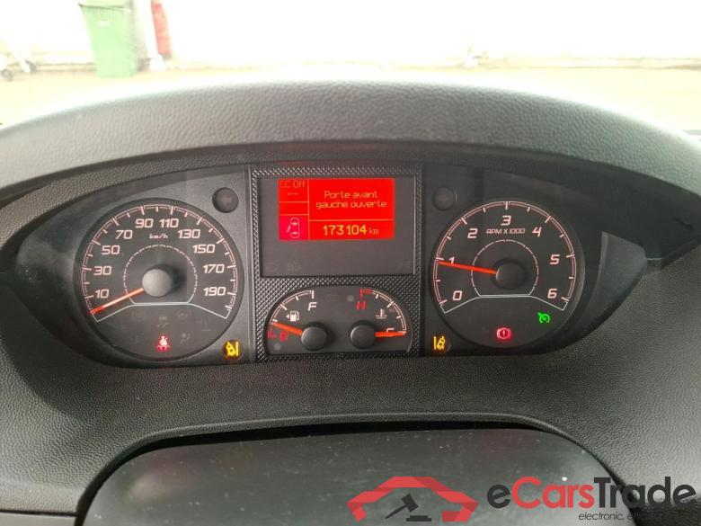 Citroen 30 L1H2 BlueHDi 140 S&S BVM6 Driver CITROEN Jumper / 2014 / 4P / Fourgon tôlé 30 L1H2 BlueHDi 140 S&S BVM6 Driver #6