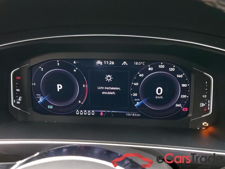 VOLKSWAGEN - VW  TIGUAN ALLSPACE TDI 150PK DSG7 Platinum With Two Individual Seats Third Row & R Line Pack & Vienna R Line Leather & Trailer Towing Hook #5