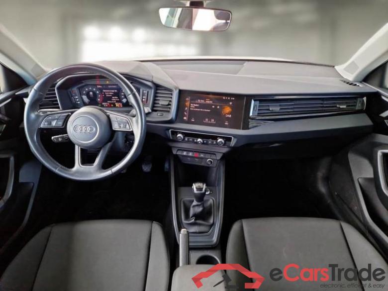 Audi 2 AUDI A1 CITYCARVER / 2018 / 5P / BERLINA 30 TSI CITYCARVER BASE #3