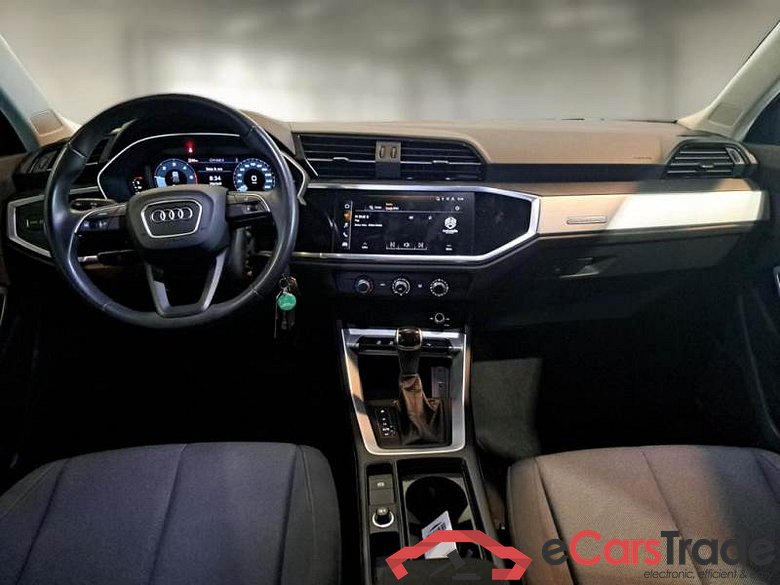 Audi 107 AUDI Q3 / 2018 / 5P / SUV 35 TDI QUATTRO S TRONIC #3