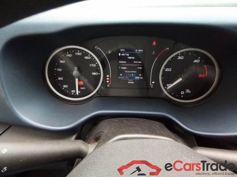 Iveco 416 IVECO DAILY / 2019 / 4P / FURGONE 35S14NV 3520 H2 BLUE P. #4